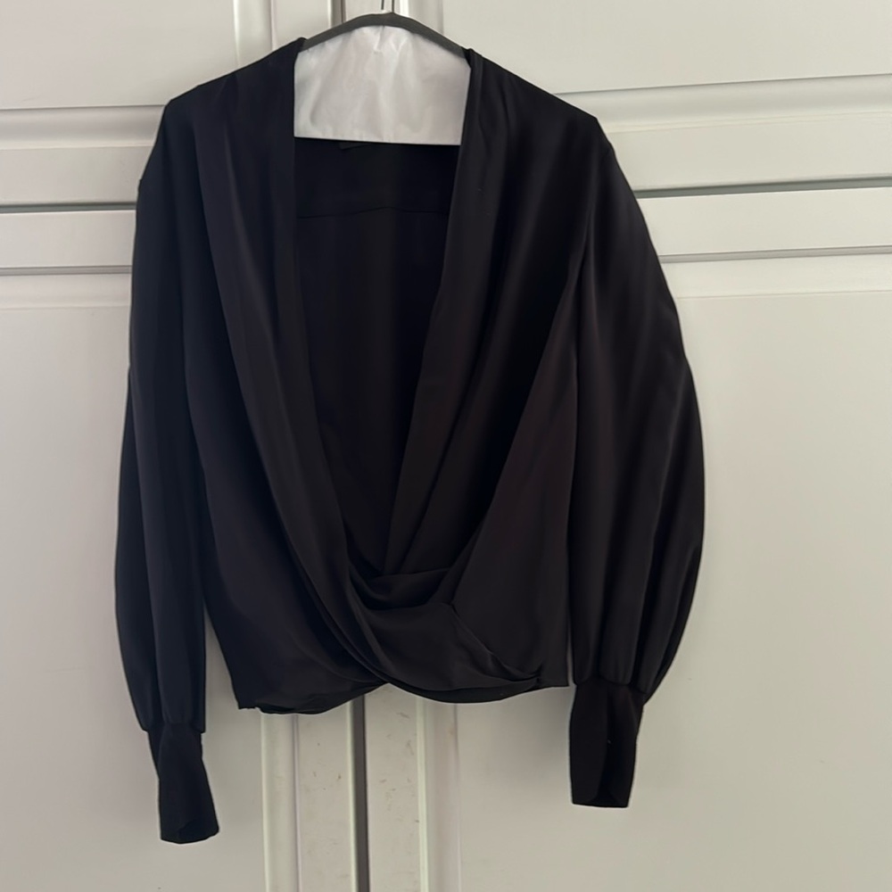 Alice and Olivia black silk blouse size Large